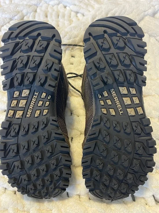 Merrell Men's Brown and Black Waterproof Hiking Boots size 11.5 - Picture 2 of 4